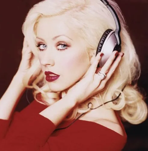 Christina Aguilera photo
